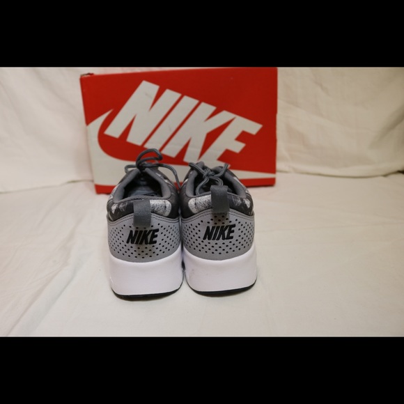 New in box Nike air max size 8 workout run shoes - Picture 6 of 8